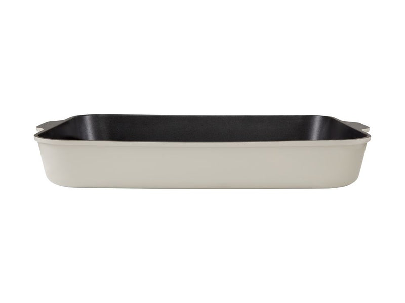 MW Cast Lite Non-Stick Roaster 38 x 28.4 x 5.5 cm Ecru NU0093 RRP $139.95